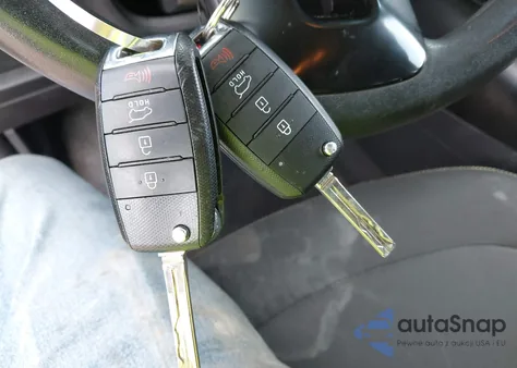 2016 Kia Soul + из США, поврежденный, VIN KNDJP3A51G7269170